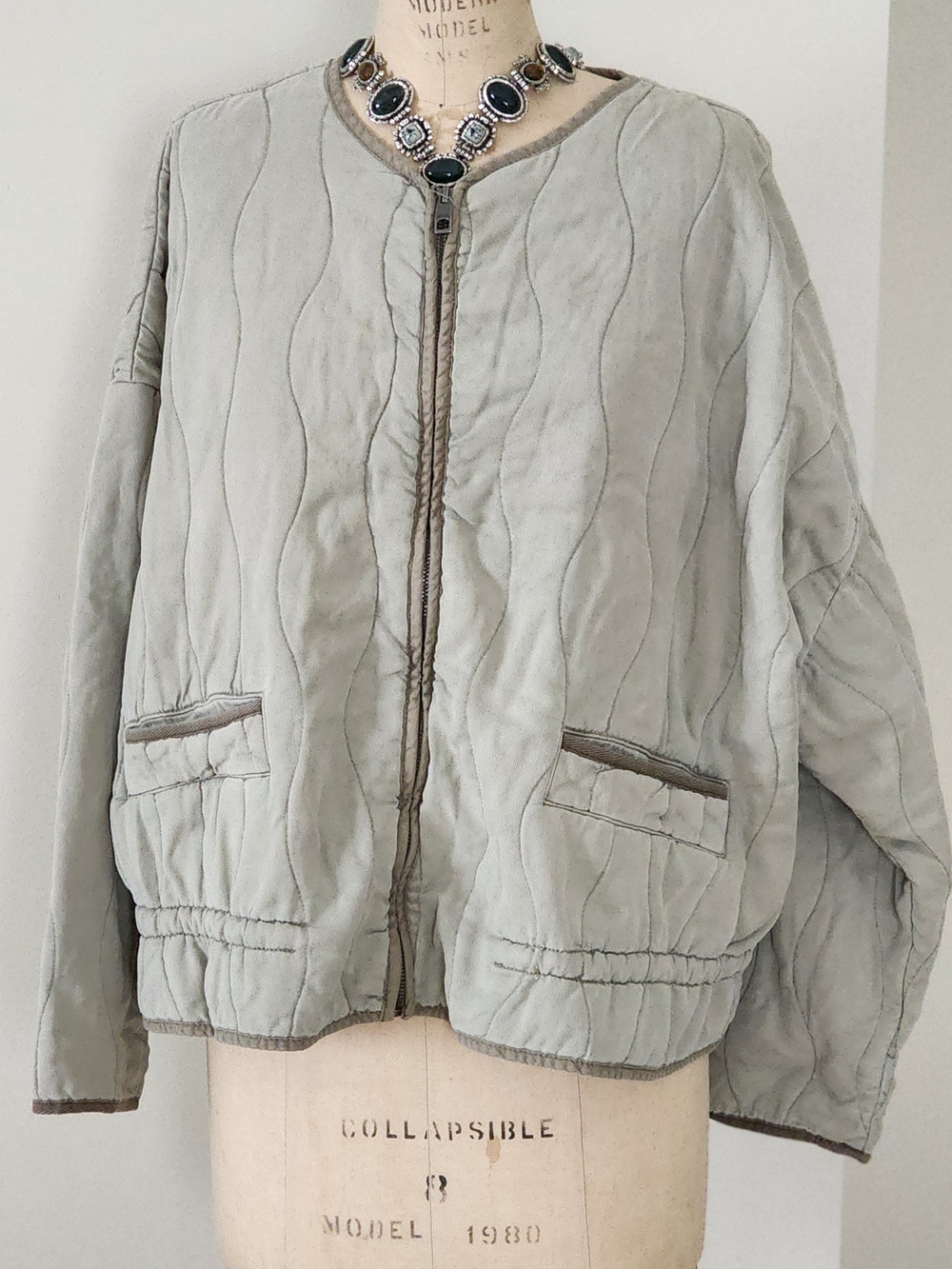 ZARA Light Sage Quilted Women's Jacket - Casual Zip Front